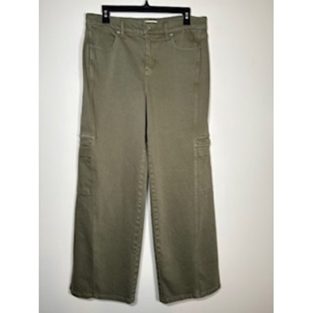Evereve Olive Wide-Leg Cargo Pants